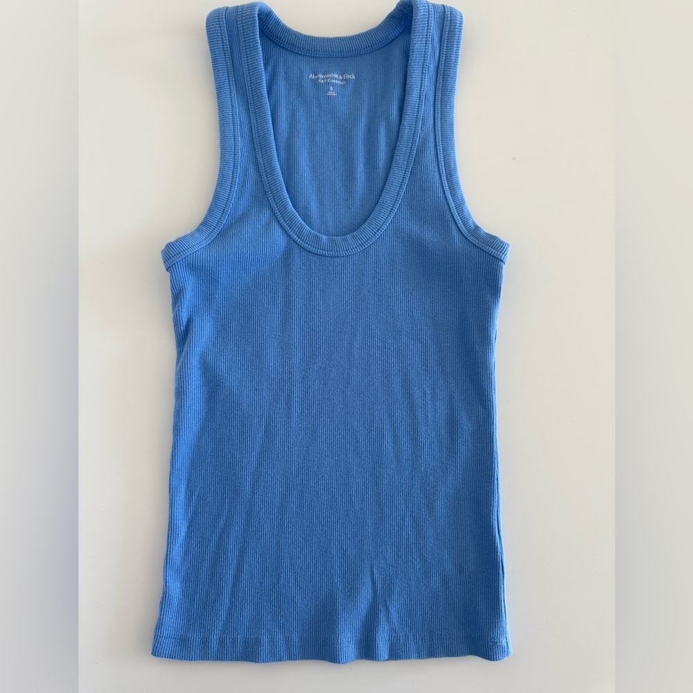 Abercrombie Essential Rib Tuckable Scoop Neck Tank